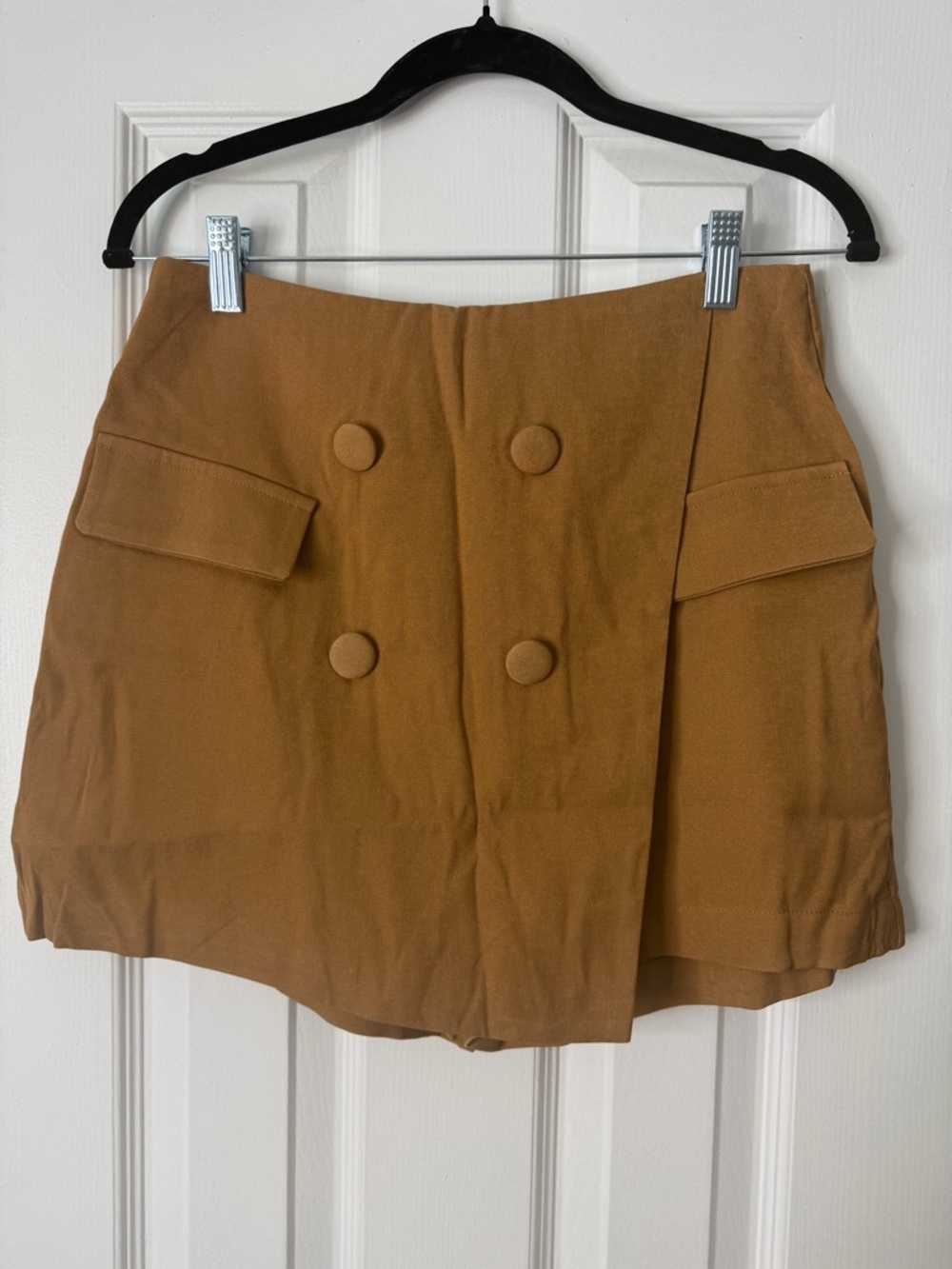 NWT Lulus Double-Breasted Mini Skort